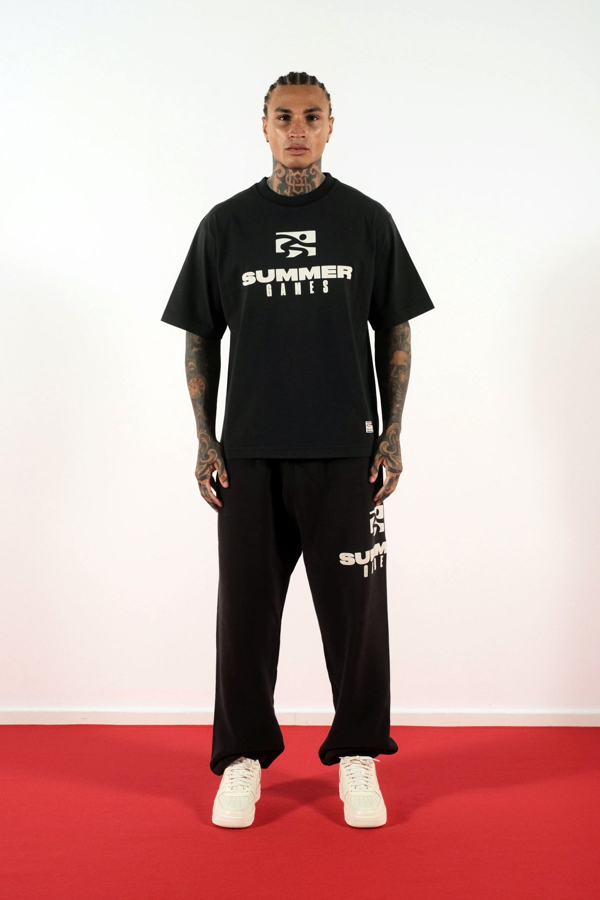 SUMMER GAMES ICON TEE - JET BLACK