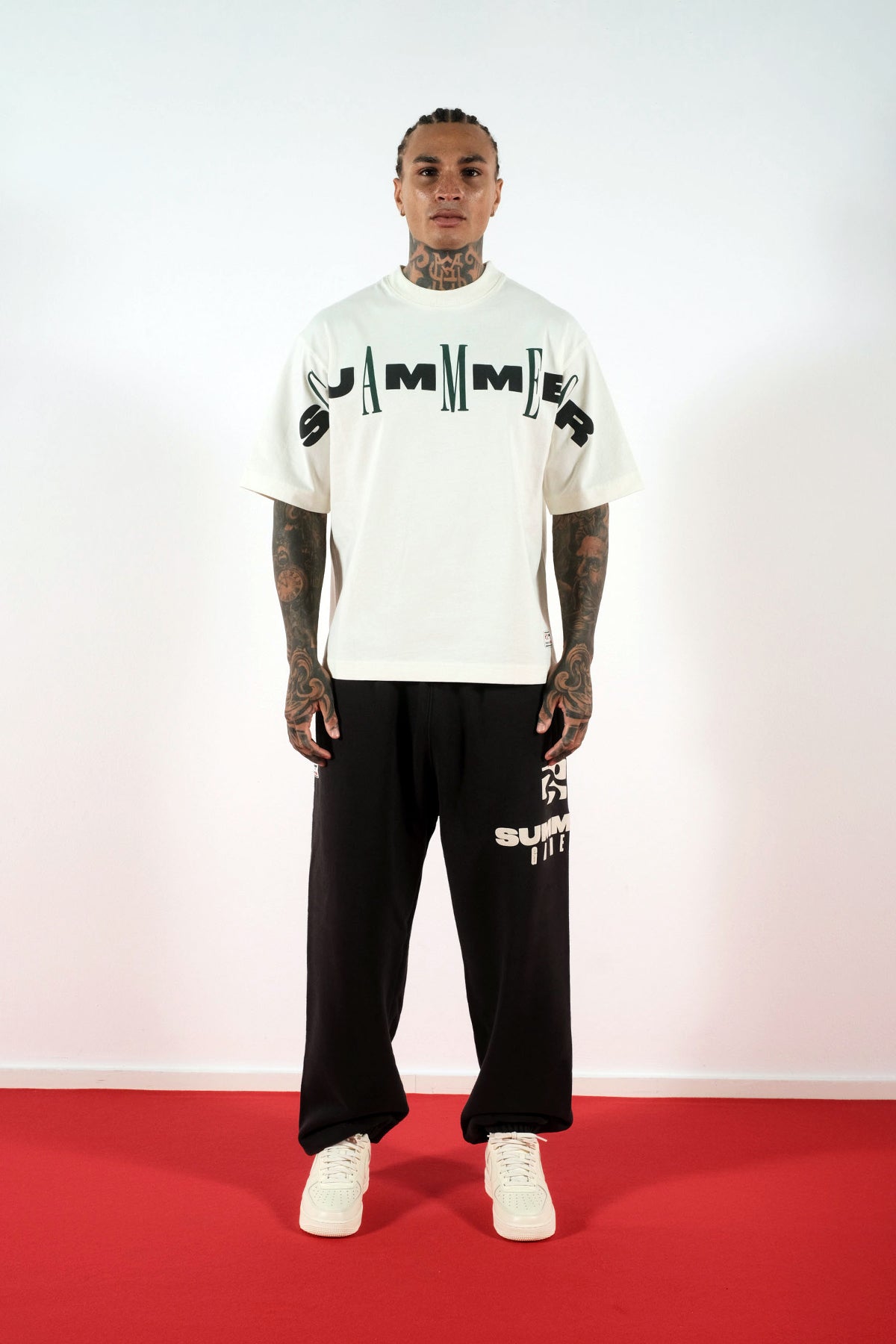 SUMMER GAMES CONTRAST FONT TEE - CANNOLI CREAM