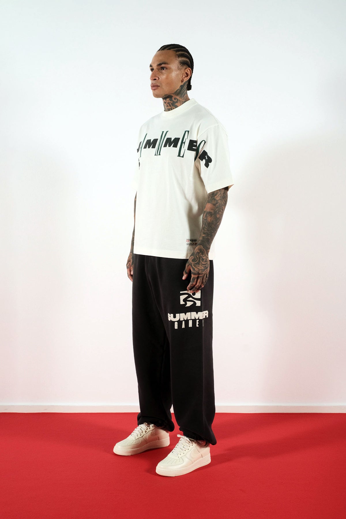 SUMMER GAMES CONTRAST FONT TEE - CANNOLI CREAM