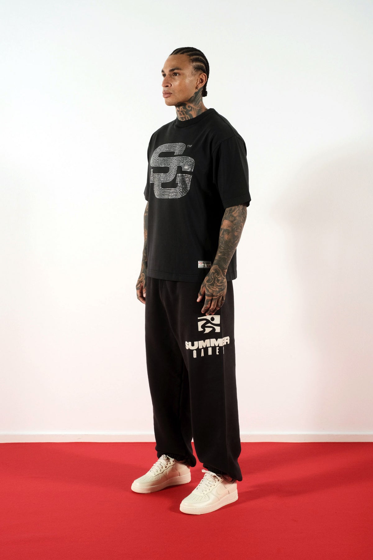 SG24 RHINESTONES TEE - JET BLACK