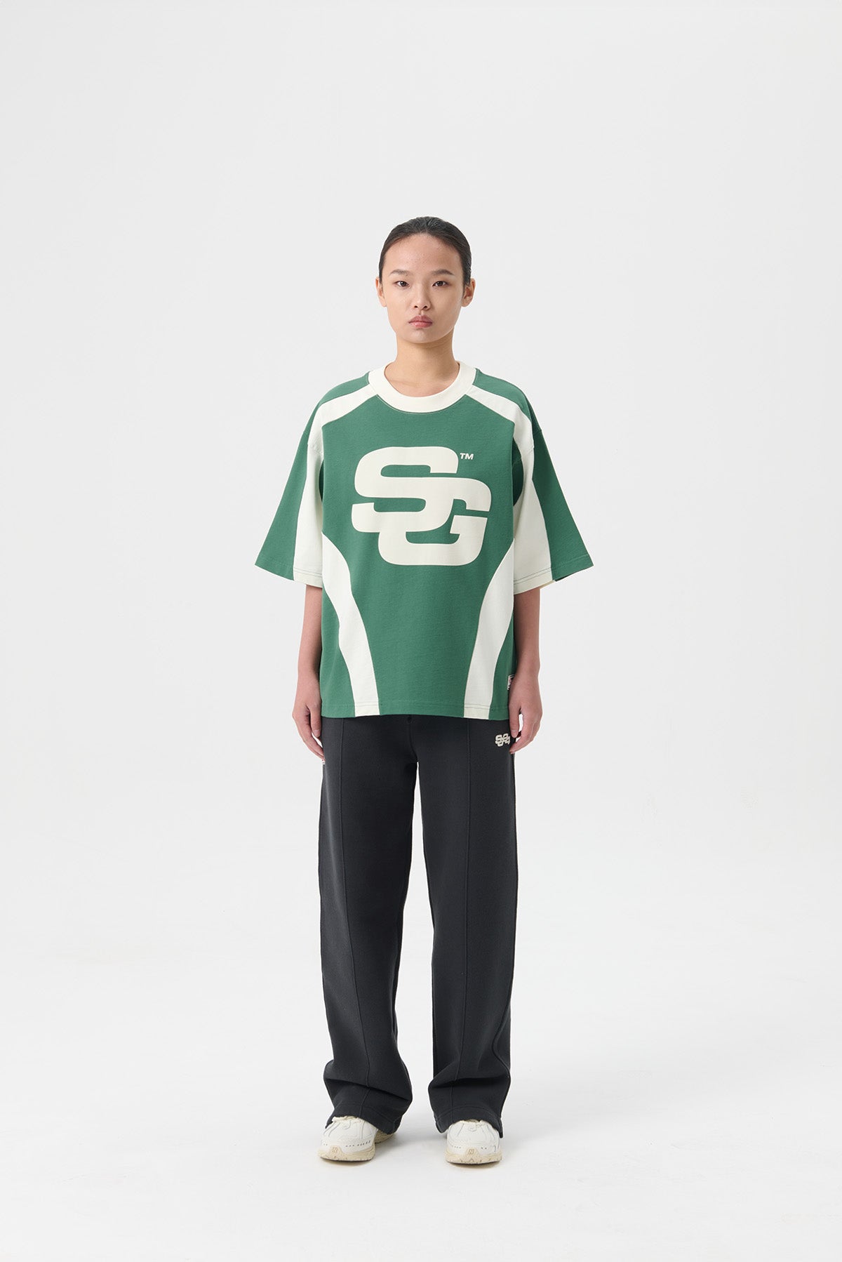 SG24 PANELED TEE - HUNTER GREEN