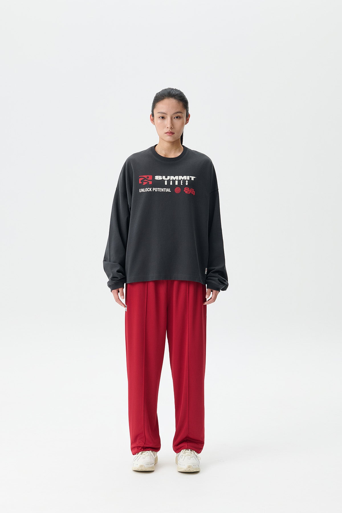 LABEL LOGO CROP LONG SLEEVE TEE - JET BLACK